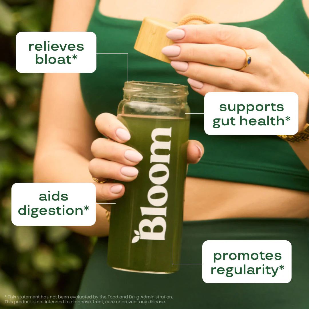 Greens & Superfoods Powder mixed in smoothie